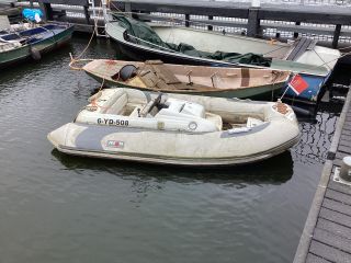 Thumbnail - Avon Seasport 320 Jet