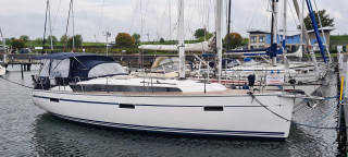 Thumbnail - Bavaria 37 Cruiser