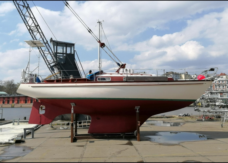 Hallberg Rassy - Hallberg-Rassy Mistral 33 Hallberg Rassy - Hallberg-Rassy Mistral 33
